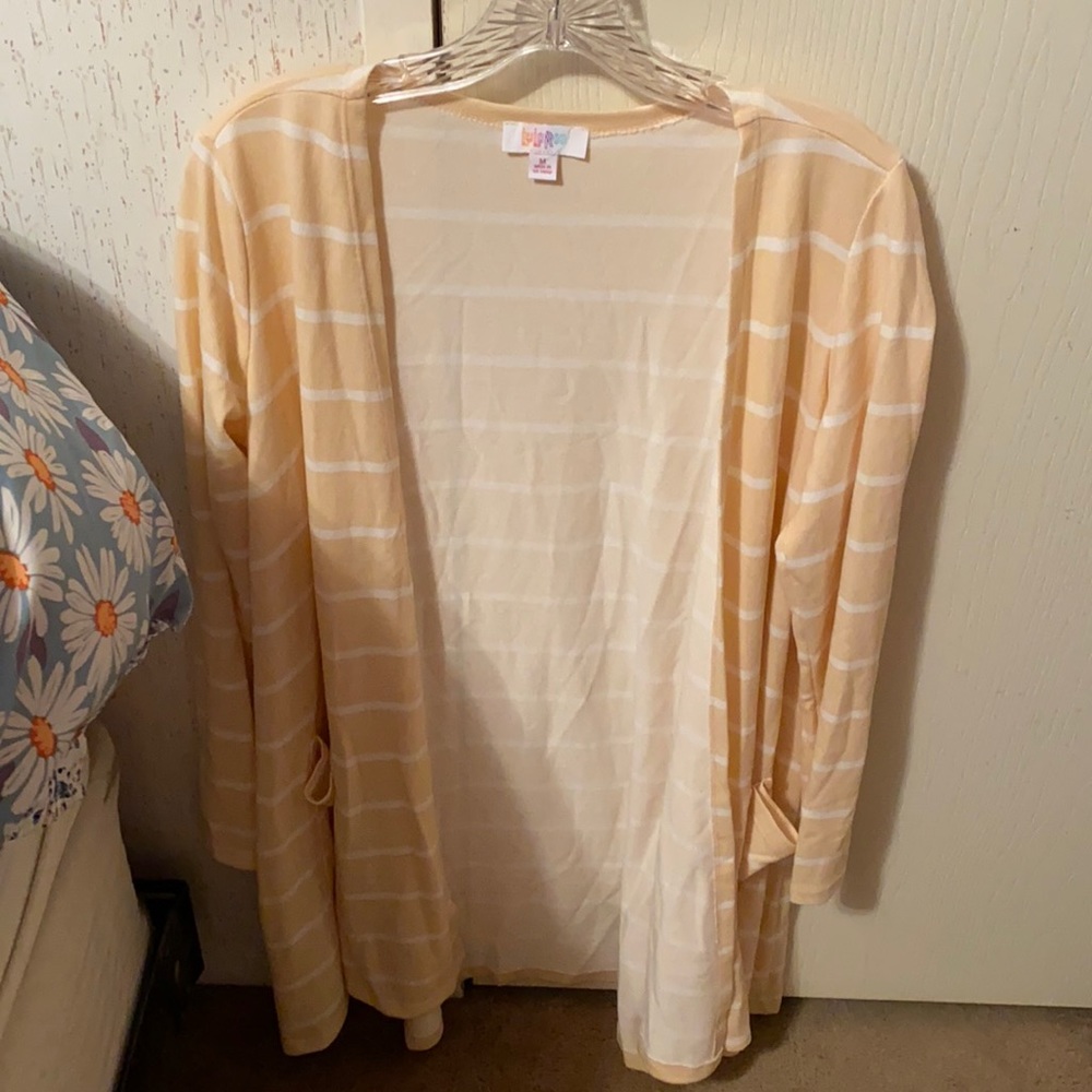 NWOT women’s cardigan